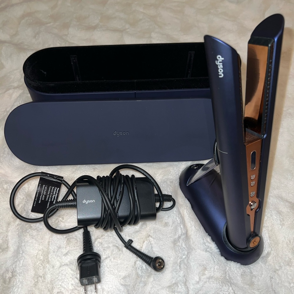 Dyson Corrale™ straightener Dark Blue Copper